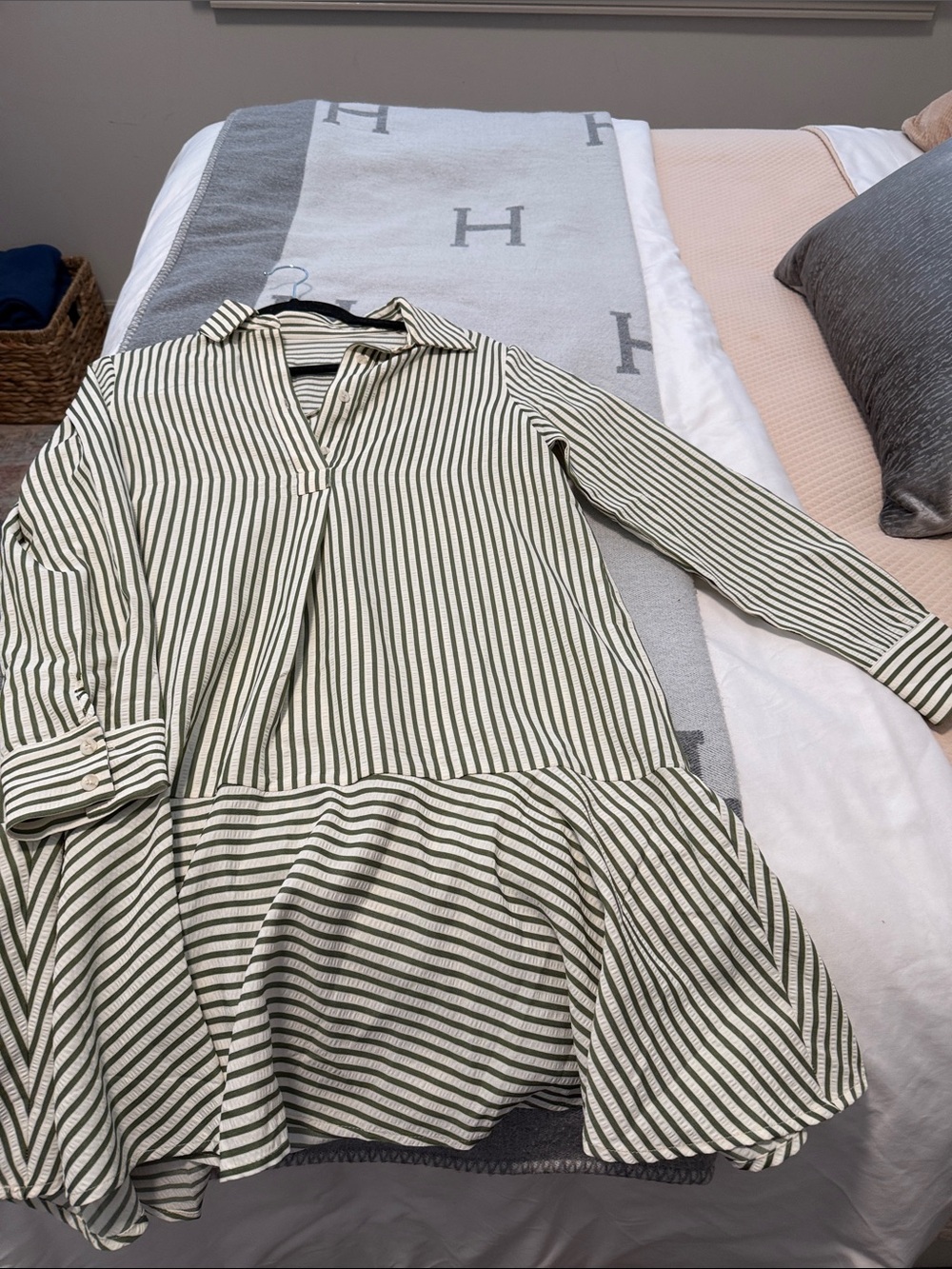 Source Unknown Green and White Striped Long-Sleeve Shirt Dress